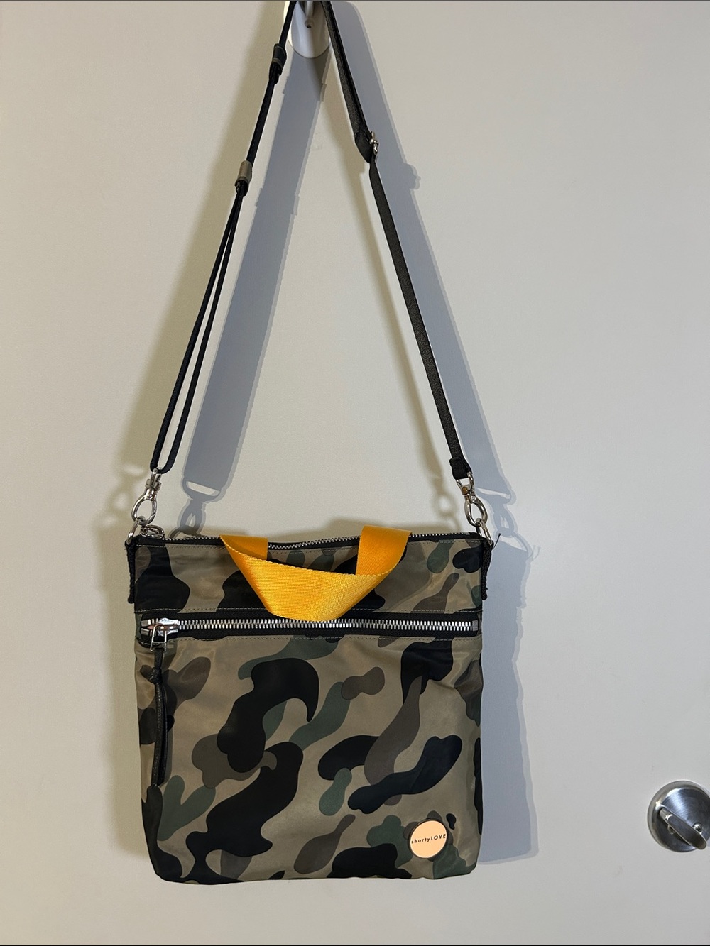 shortyLOVE AMUSE Green Camo Crossbody Bag Medium Yellow Handle  LIKE NEW!